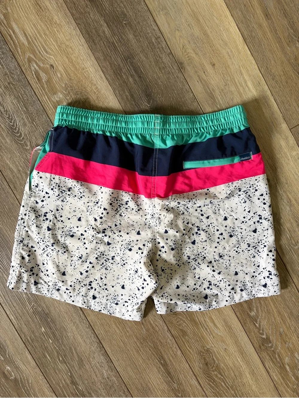 Chubbies “The Aquatic Libations” Men’s Swim Trunks